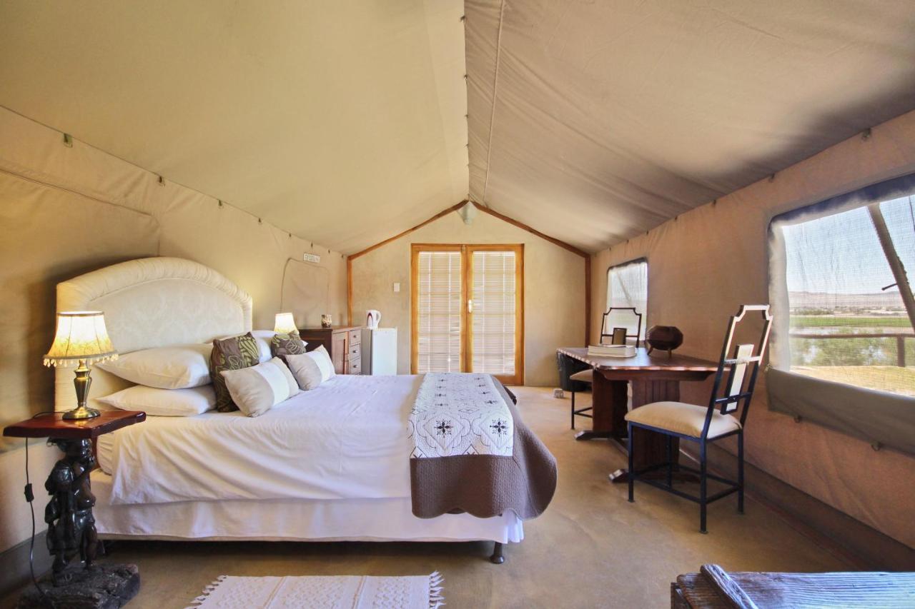 Frontier River Resort Vioolsdrif Bagian luar foto