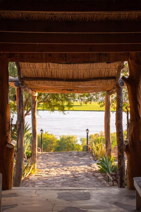 Frontier River Resort Vioolsdrif Bagian luar foto
