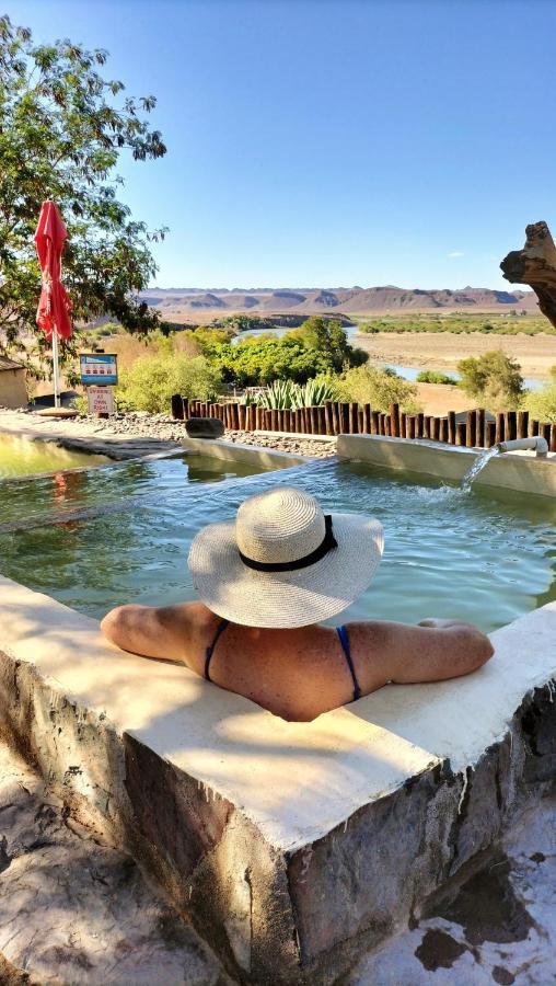 Frontier River Resort Vioolsdrif Bagian luar foto