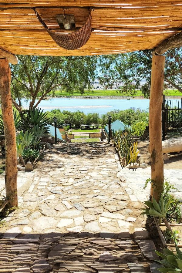 Frontier River Resort Vioolsdrif Bagian luar foto