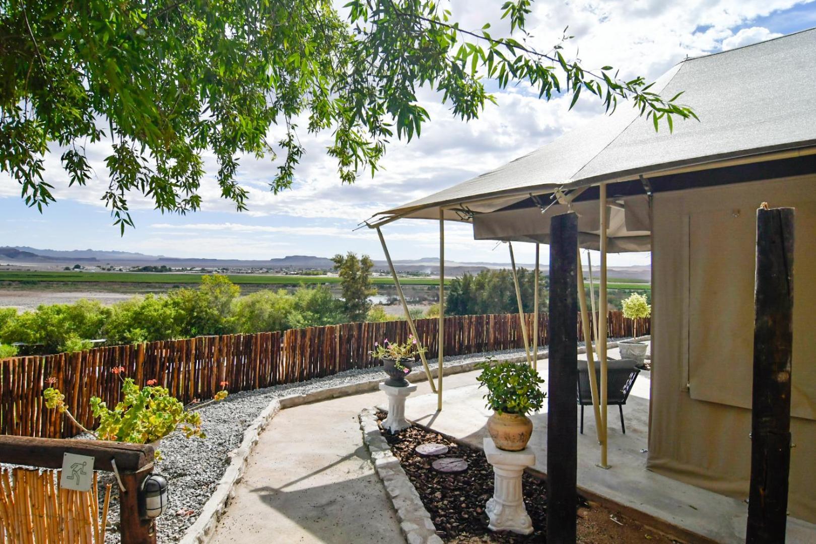 Frontier River Resort Vioolsdrif Bagian luar foto