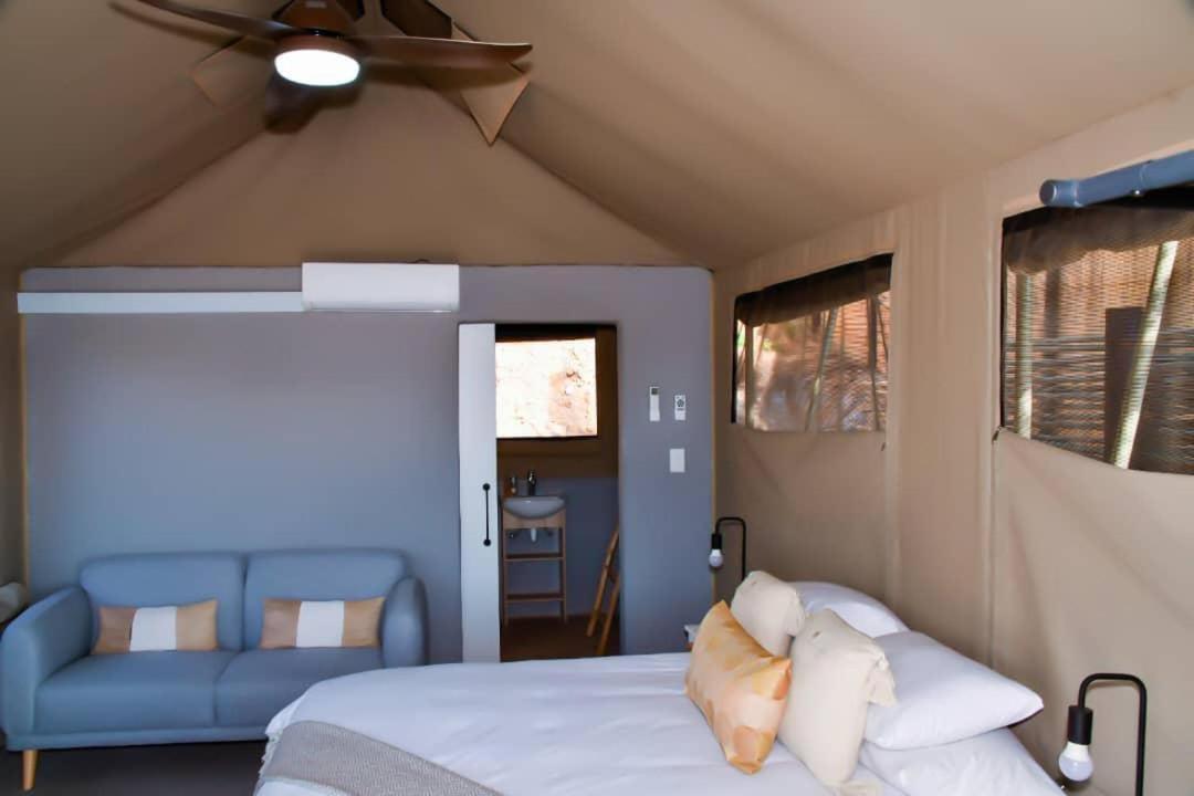 Frontier River Resort Vioolsdrif Bagian luar foto