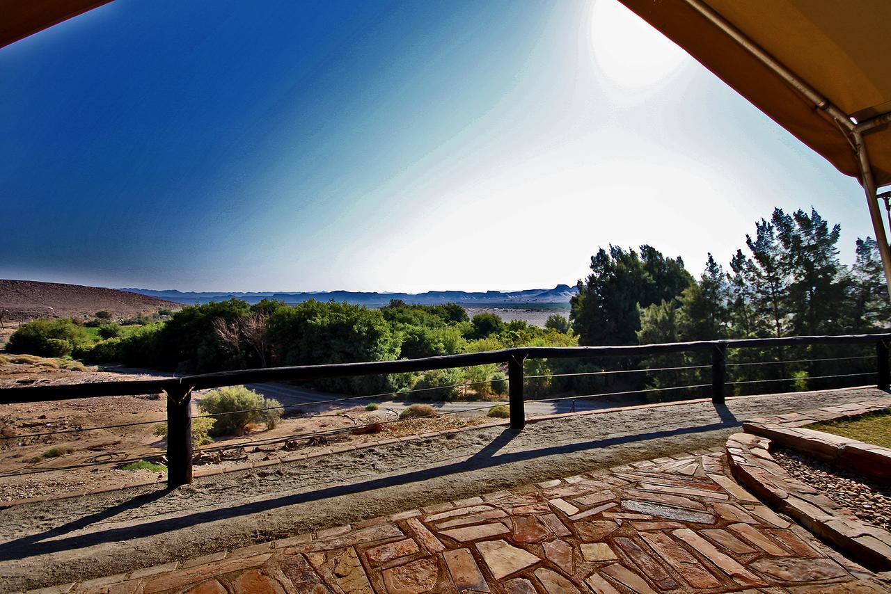 Frontier River Resort Vioolsdrif Bagian luar foto