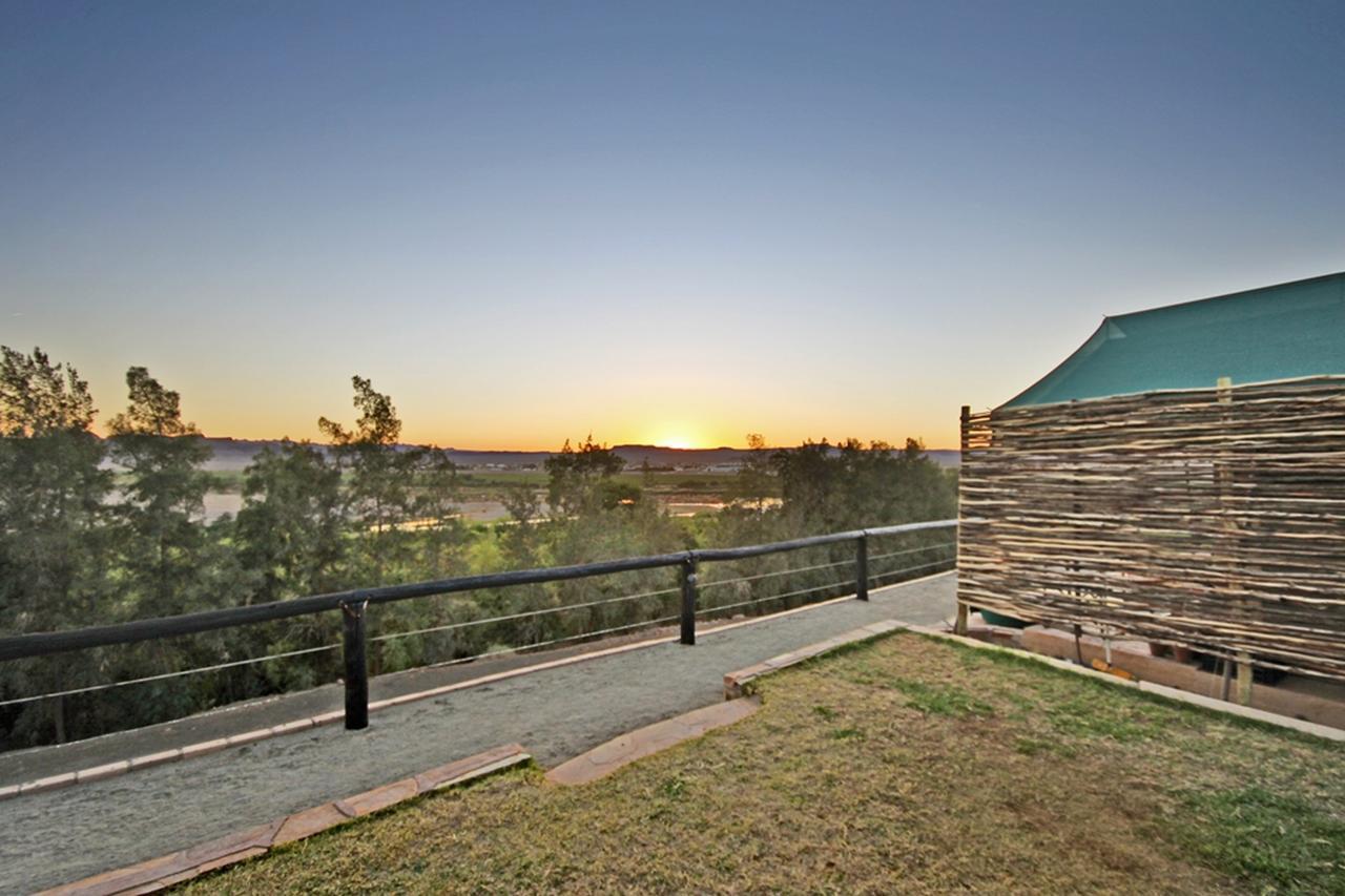 Frontier River Resort Vioolsdrif Bagian luar foto